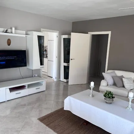 Sunbathing With Private Swimming Pool Calp